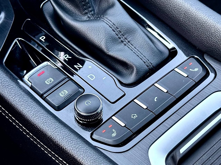 Chery Tiggo 4 Серебристый